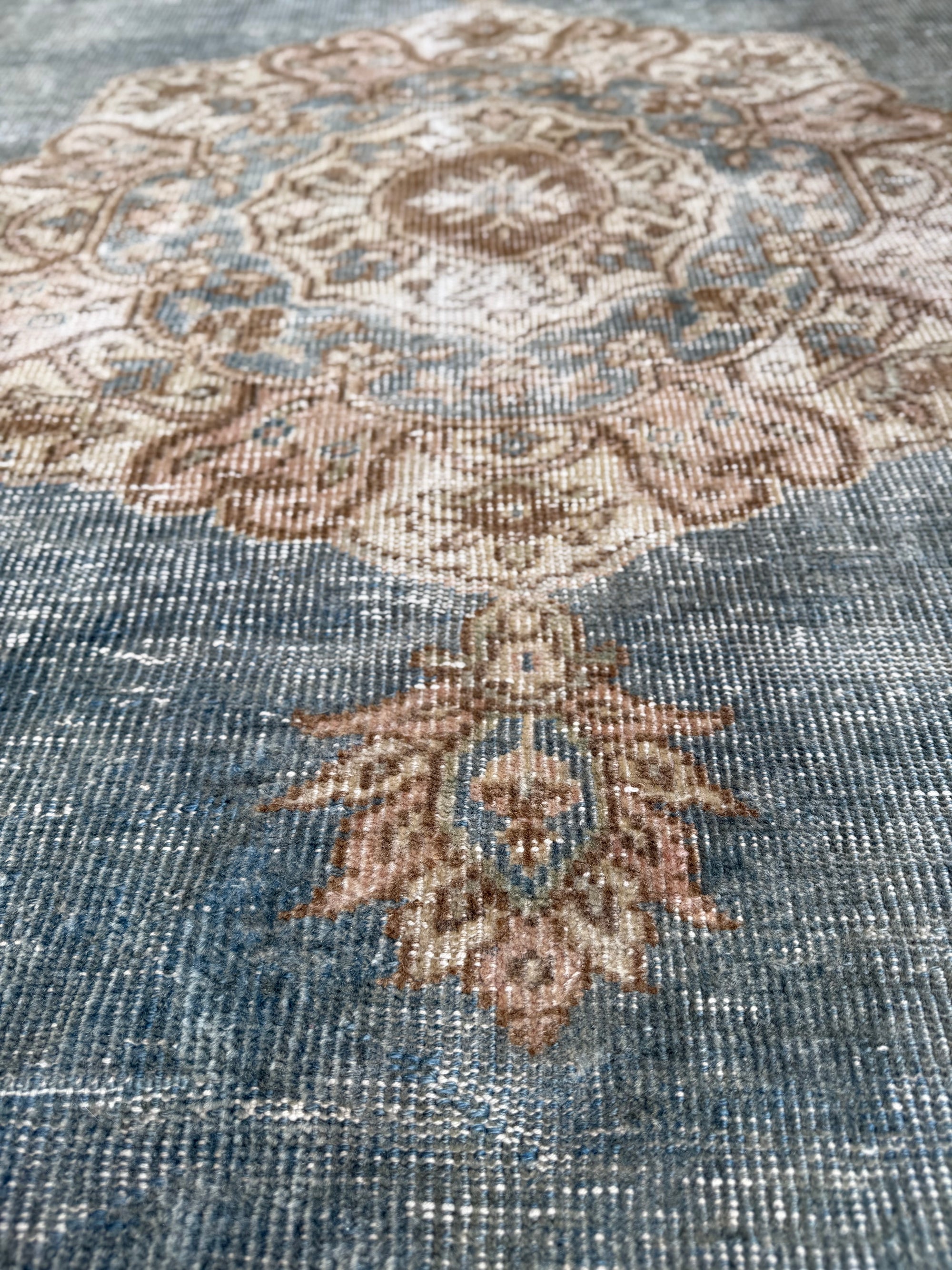 No. 303 Vintage Turkish Rug 4’5 x 7’3”