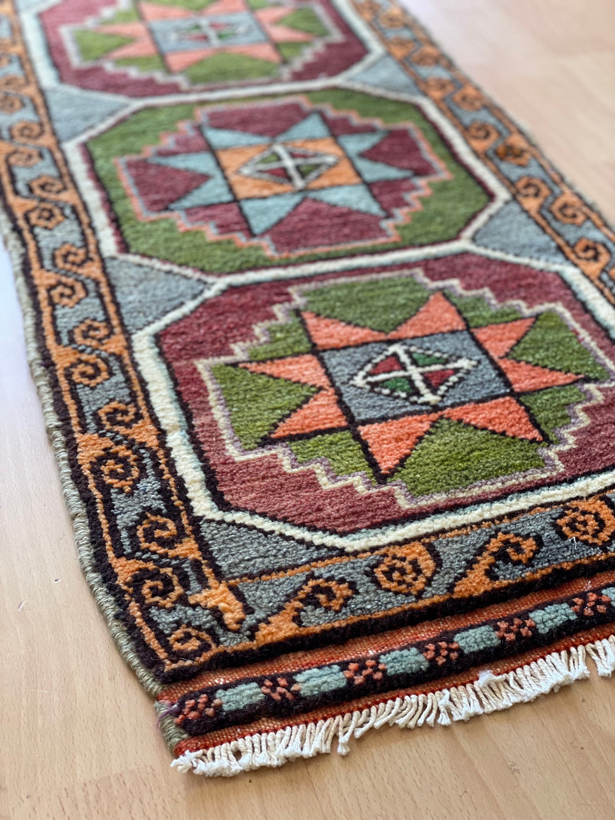 No. 523 Vintage Anatolian Scatter Rug