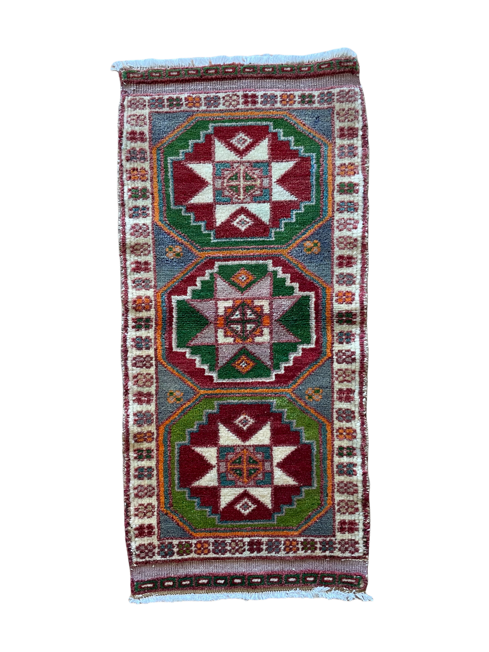 No. 524 Vintage Anatolian Scatter Rug 17” x 38”