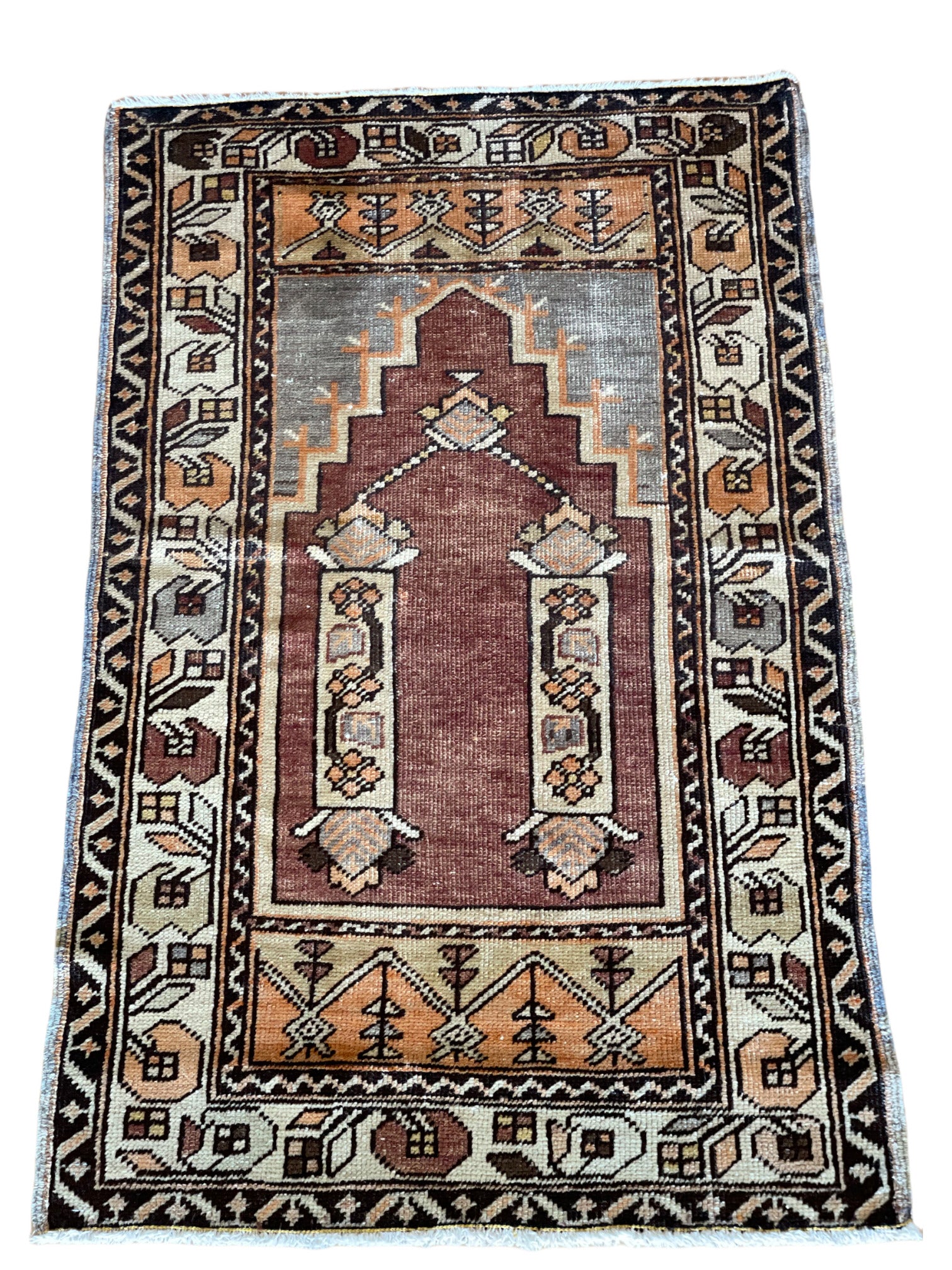 No. 1010 Vintage Anatolian Rug 2&#39;8&quot; x 4&#39;2&quot;